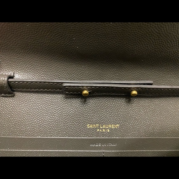 Authentic YSL Wallet on Chain - Picture 3 of 5